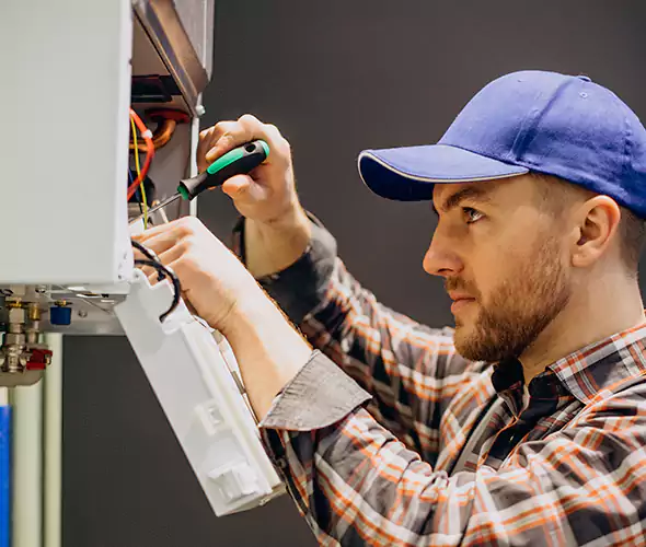 Expert Plumber for Water Heater Maintenance in Gadsden, AL: Schedule Affordable Services Today